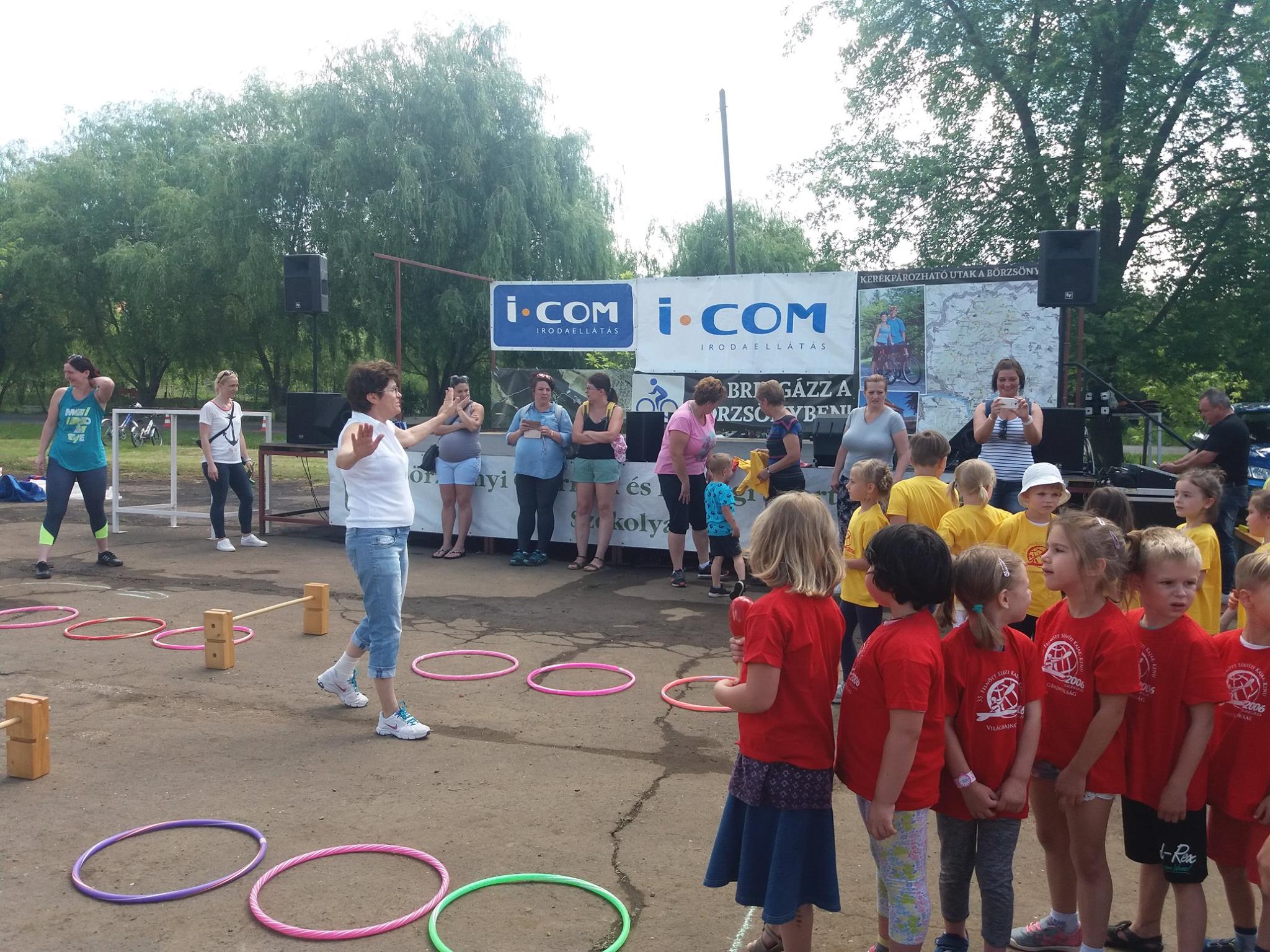 sport-es-gyermeknap-szokolyan-az-i-com-tamogatasaval-2018-05