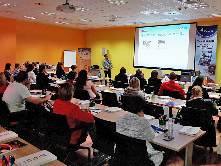 hirek-i-com-szakmai-nap-2018-03